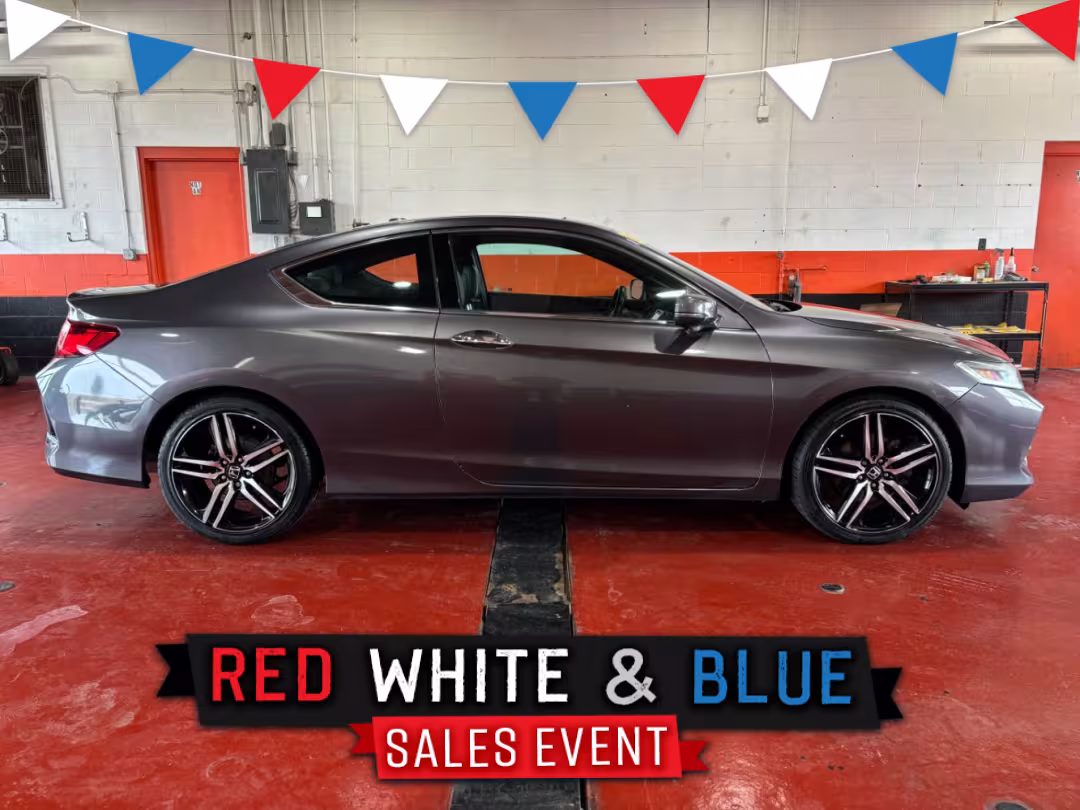 2017 Honda Accord - 1HGCT2B05HA003111 - Image #1