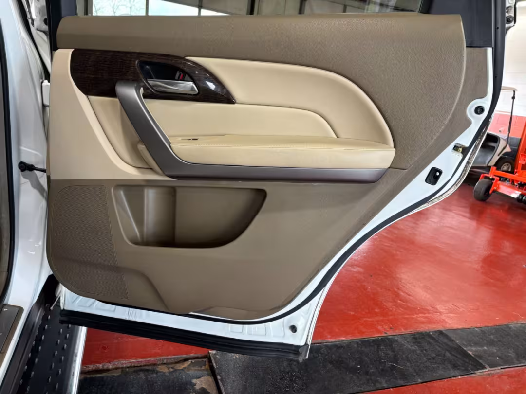 2010 Acura MDX - 2HNYD2H28AH534508 - Image #35